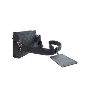 Louis Vuitton Bag Gaston Black Wearable Shoulder Reverse Monogram Eclipse Wallet
